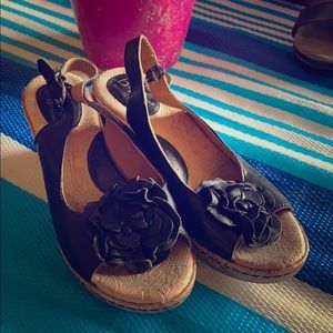 b.o.c. black cork heel wedge sandal aize 8